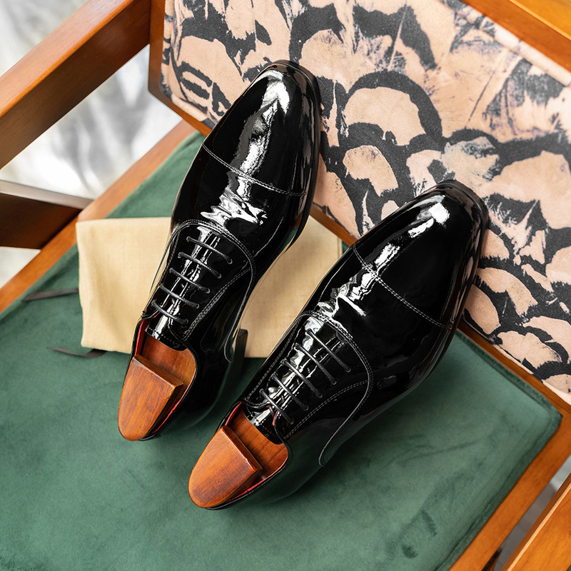 Men Formal Wear Red - أحذية جلدية رسمية للرجال بأسلوب بريطاني