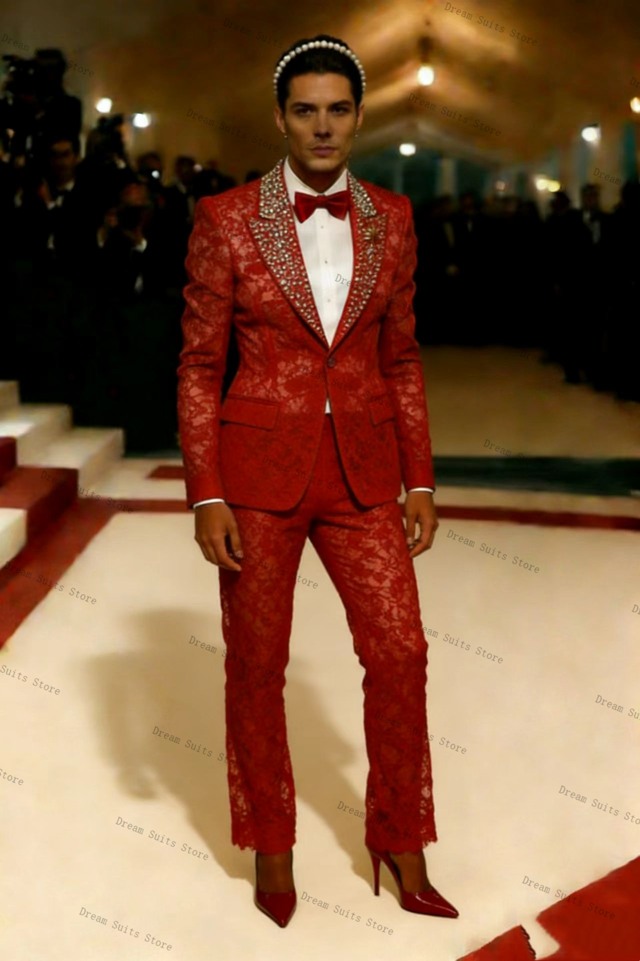 Men Formal Wear Red - طقم بدلة رجالي كريستالات ذهبية من