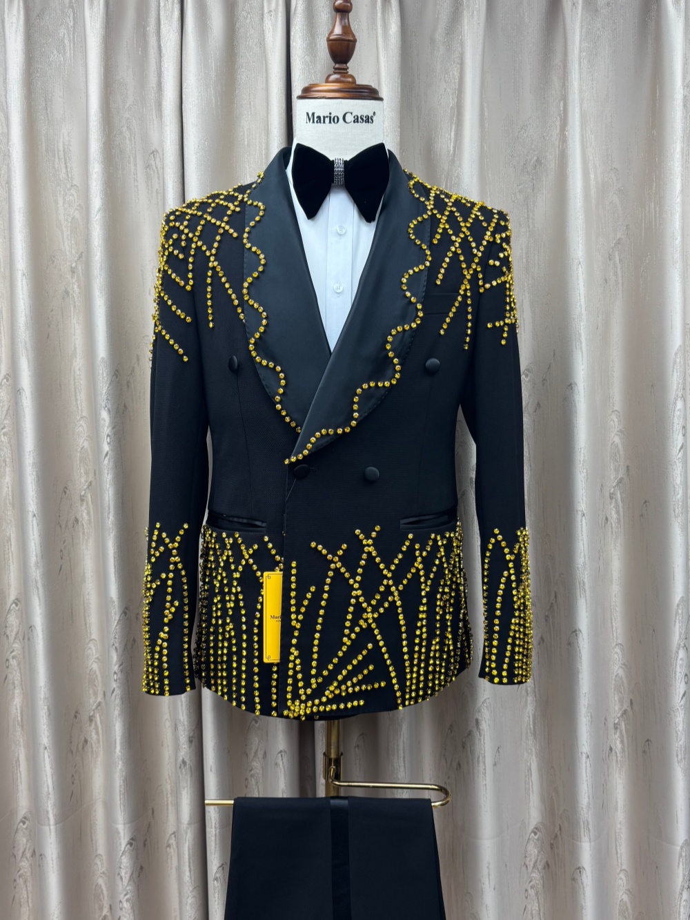 بدلة رجالية أنيقة مزينة بالخرز - مراجعة Men Formal Wear Clothes وسعره