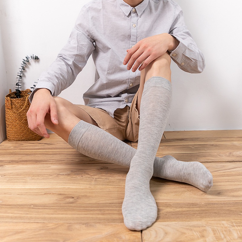 بالإضافة إلى جوارب طويلة الساق - مراجعة Tall Men Formal Wear وسعره