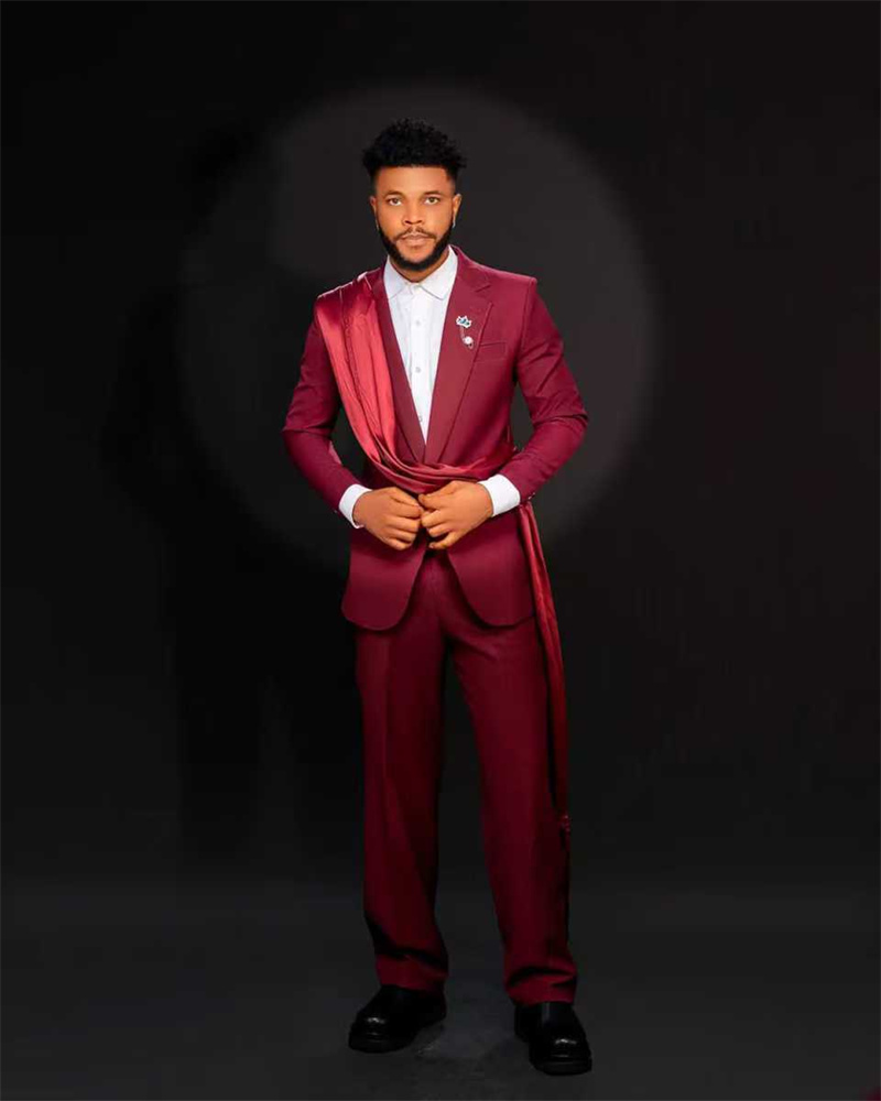 الأحمر الرجال البدلة مجموعة 2  - مراجعة Men Formal Wear Red وسعره