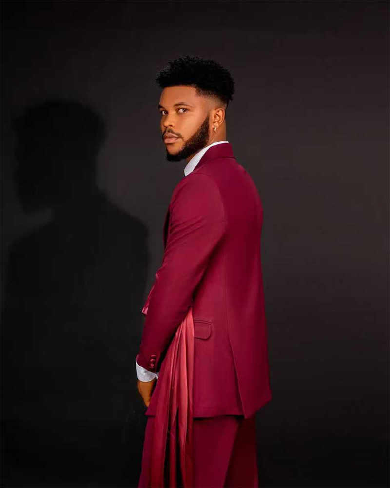 الأحمر الرجال البدلة مجموعة 2  - مراجعة Men Formal Wear Red وسعره