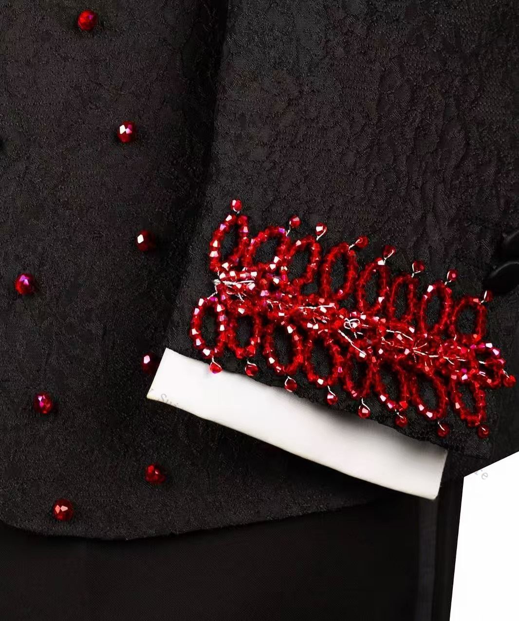 الأحمر بلورات الرجال دعوى مجمو - مراجعة Men Formal Wear Red وسعره